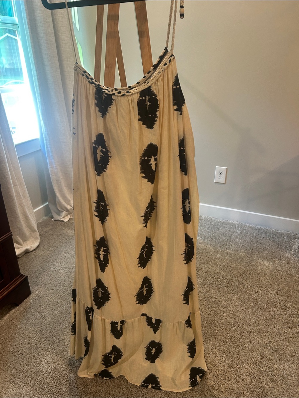 Zara Cream Maxi Dress with Black Leaf Print